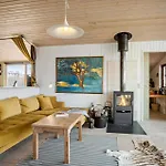 Nyaraló Stunning In With Wifi Middelfart