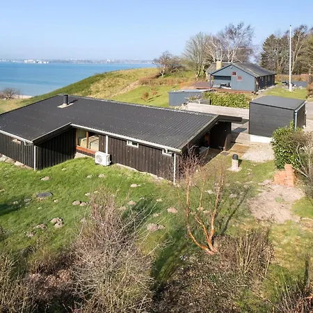 Holiday home Stunning In With Wifi *