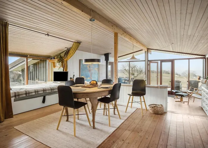 Holiday home Stunning In With Wifi *